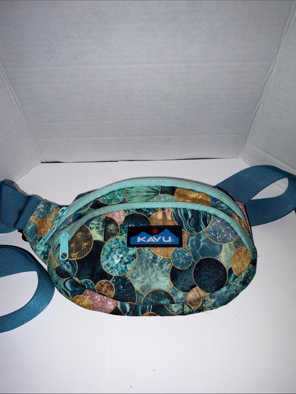 Kavu Teal Multi-Circle Print Crossbody Waist Bag Fanny pack